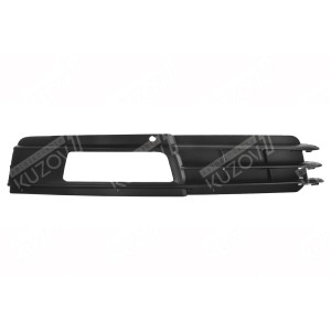 РЕШЕТКА В БАМПЕР (ПРАВАЯ)