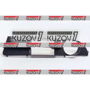 РЕШЕТКА В БАМПЕР (ЛЕВАЯ) - фото