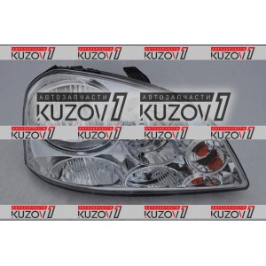 ПЕРЕДНЯЯ ФАРА (ПРАВАЯ) TYC