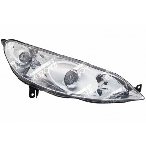 ПЕРЕДНЯЯ ФАРА (ПРАВАЯ) TYC