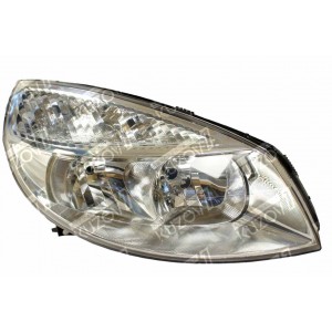 ПЕРЕДНЯЯ ФАРА (ПРАВАЯ) TYC